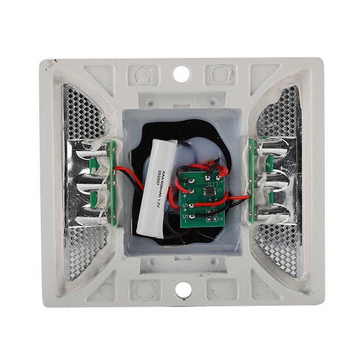 125 * 110 * 25mm 青い太陽光 LED ロードストッド 猫の目の道路マーカーを点滅させる
