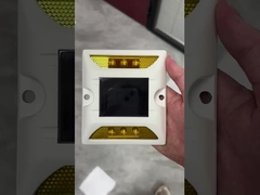 A104 LED Cat Eye ロード スタッド 高速道路 空港 ドック IP68 アルミ 太陽光道路 スタッド